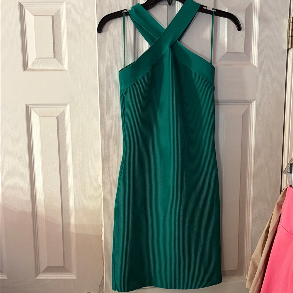 Sincerely Jules Halter Bodycon Green Dress💚